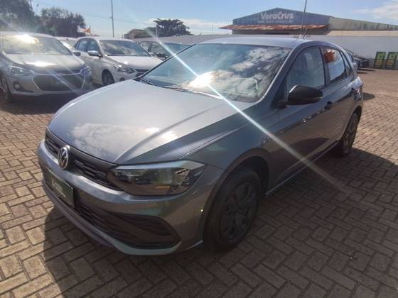 VOLKSWAGEN POLO 1.0 MPI TRACK MANUAL VOLKSWAGEN POLO 1.0 MPI TRACK MANUAL